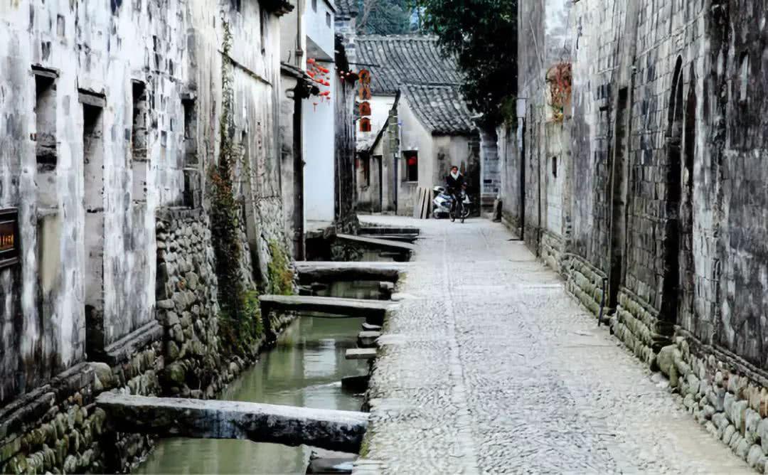 全省经济犯罪预警 | 防范易发经济犯罪风险 谨防“春节”变“春劫”
